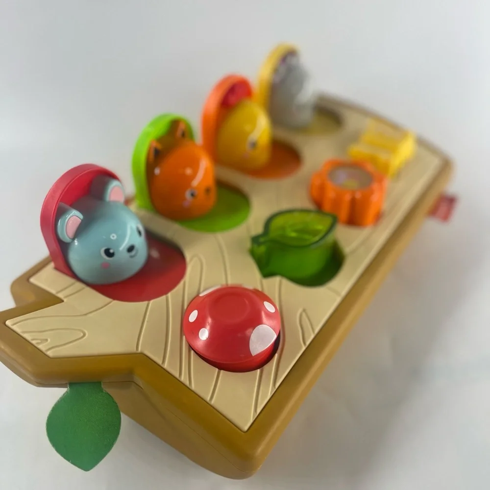 Fisher Price baby toy hide & Peek Pop-up sensory  Activity with Wood Accents